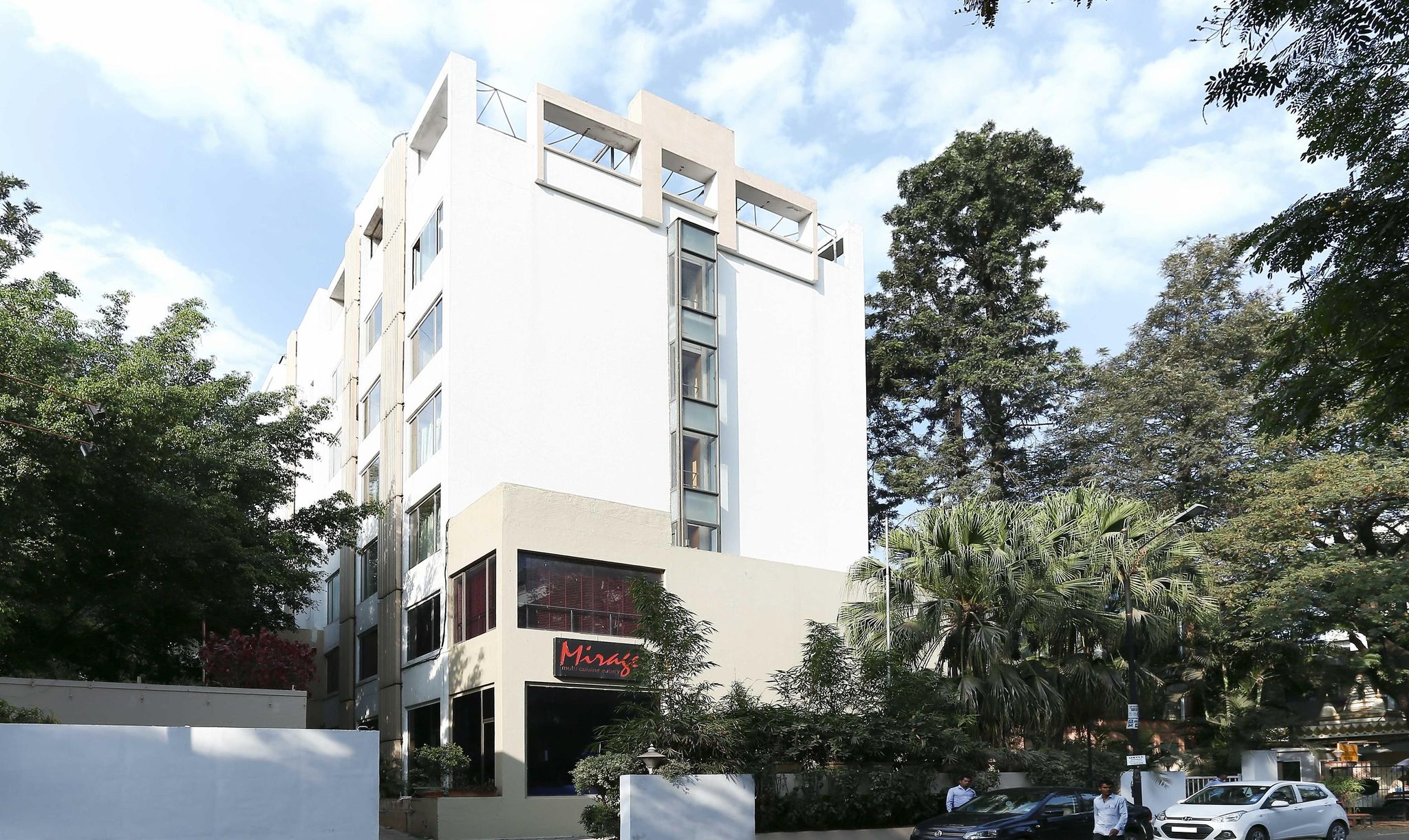 Treebo Regency - Bund Garden, Dhole Patil Road