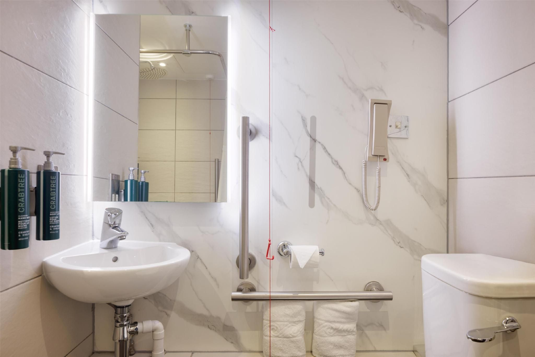 Accessible Double Bedroom Located Near Lift