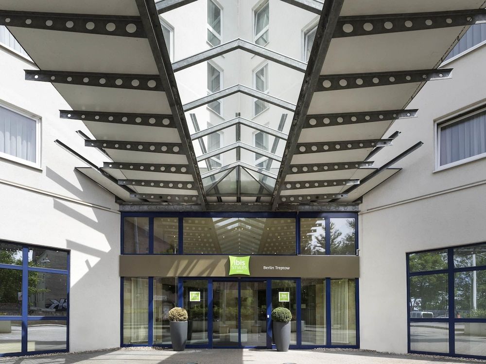 undefined ibis Styles Berlin Treptow 5