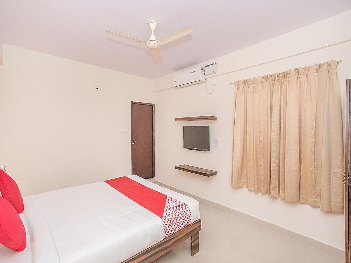 Hotel O PMR Hotel Classic Room 4