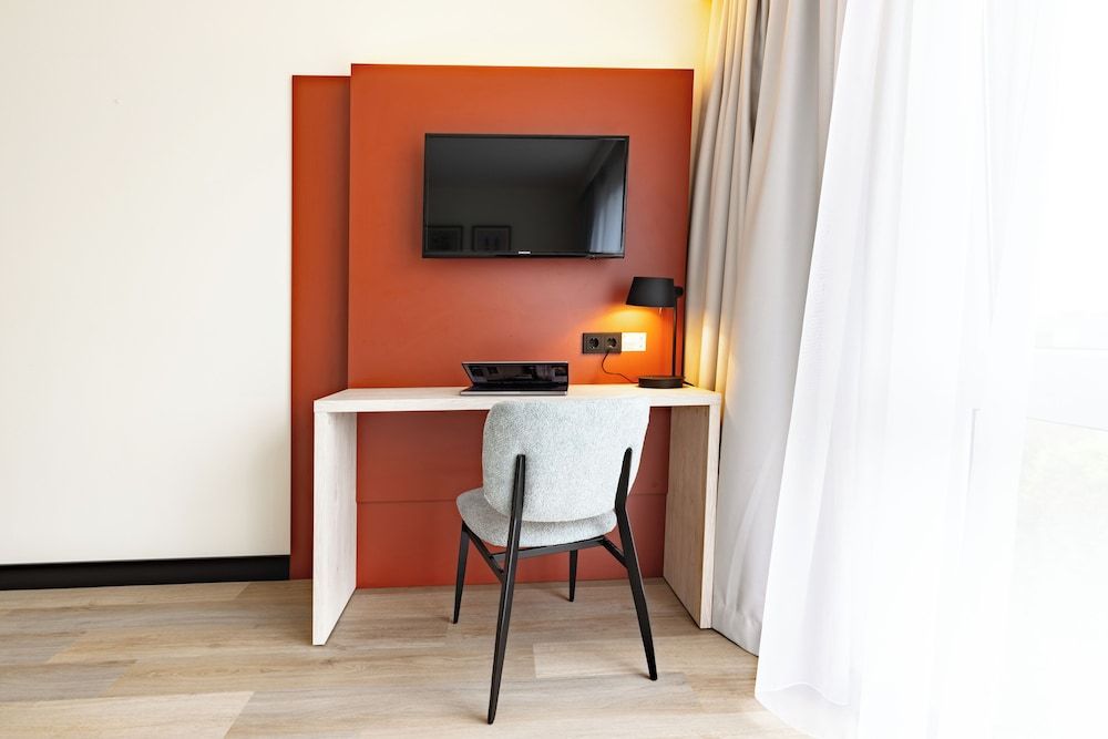 undefined Hotel Continental Frankfurt 4