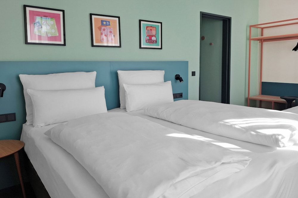 undefined Hotel Continental Frankfurt 8