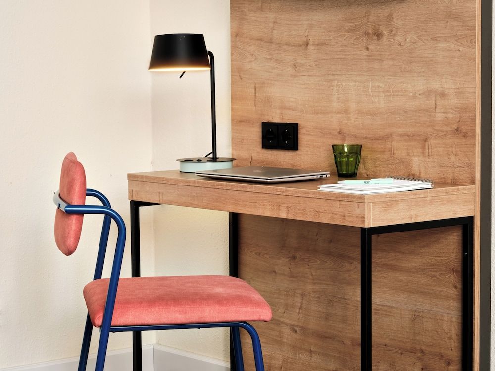 undefined Hotel Continental Frankfurt 7