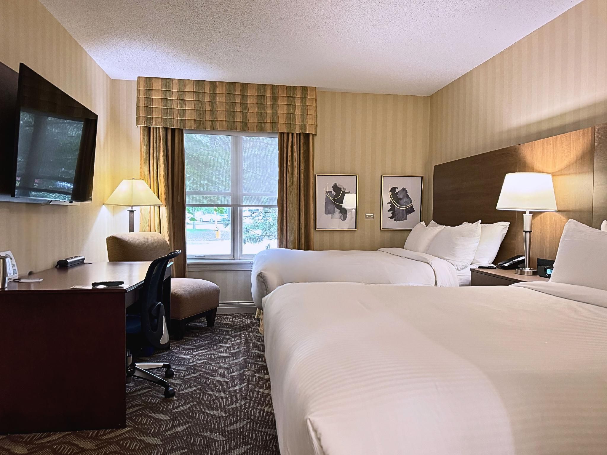 2 Queen Beds Deluxe Room