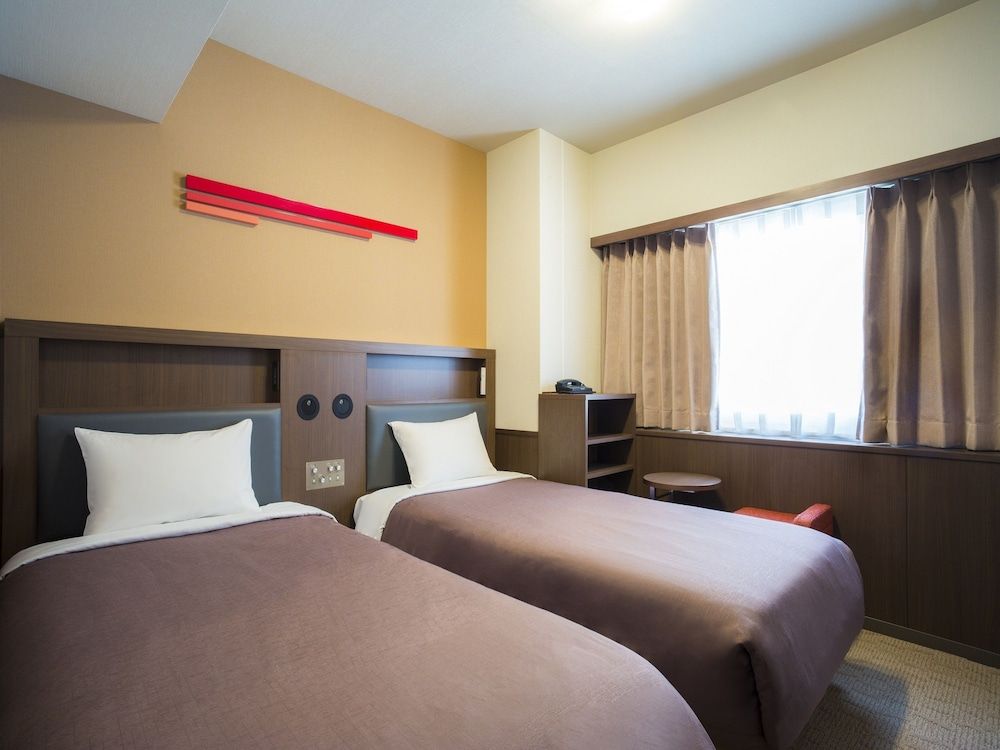 Studio Twin Non-Smoking With Shower (2Beds)