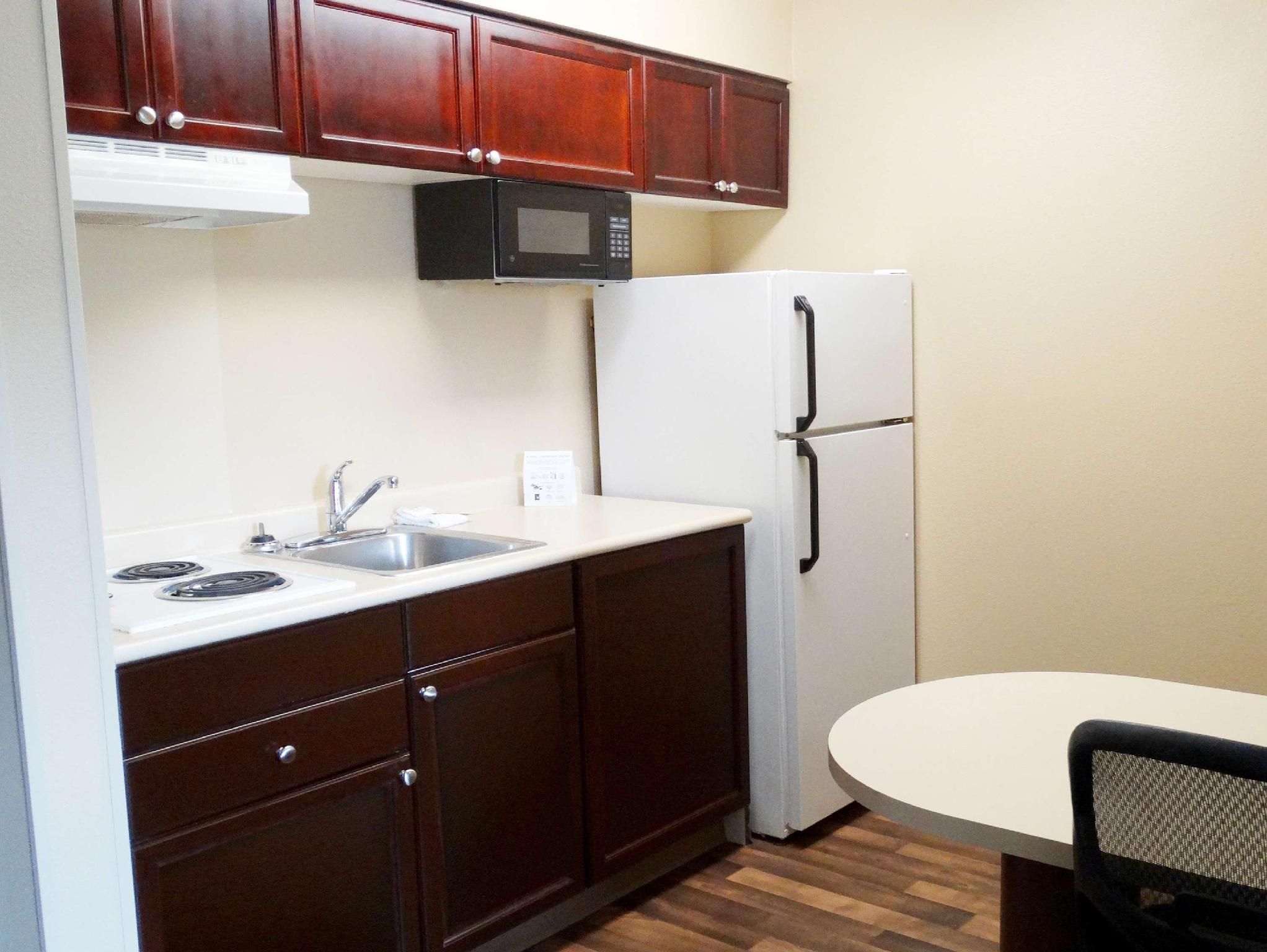 Extended Stay America Select Suites Denver Tech Center Central Deluxe 2 Doubles Non-Smoking 3