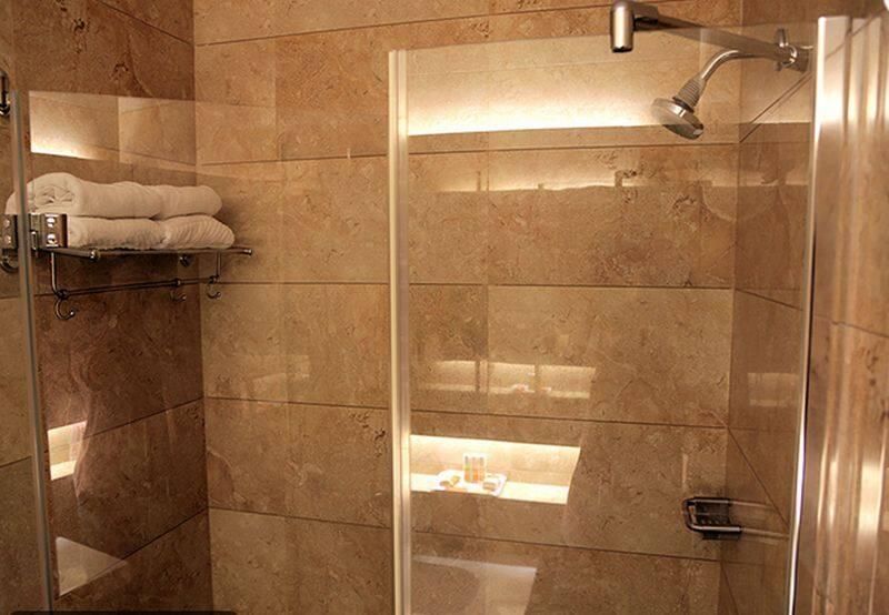 undefined Hotel Heritage Inn 9