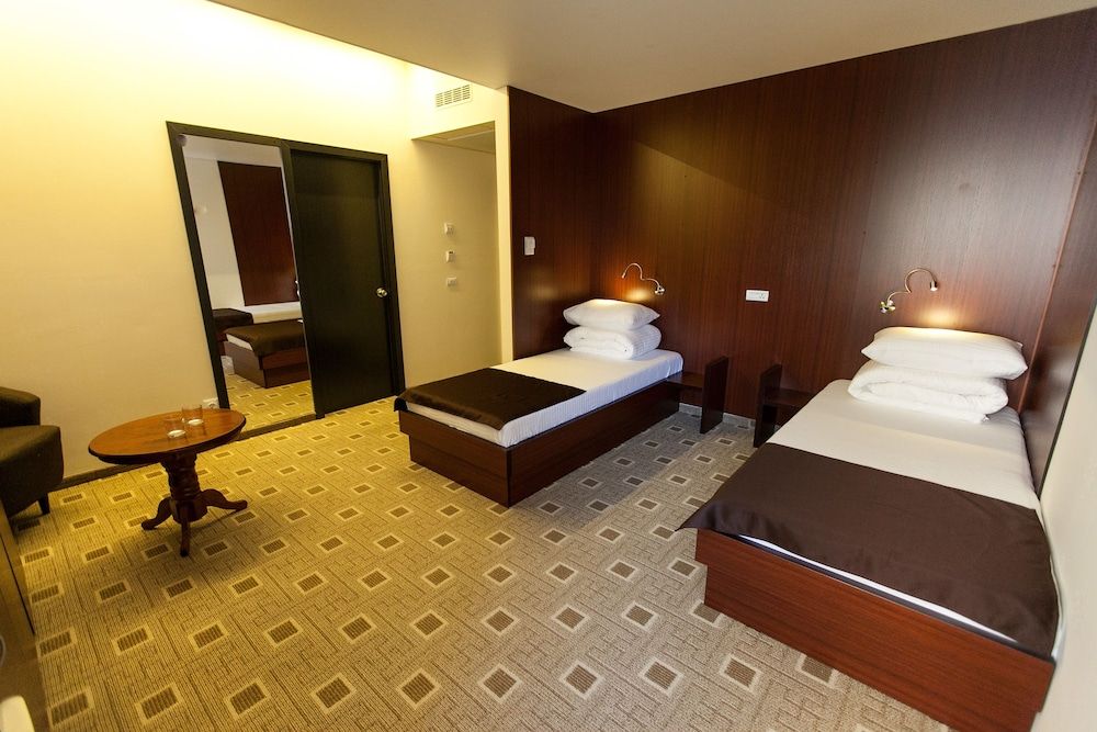 undefined Hotel Olsi 5