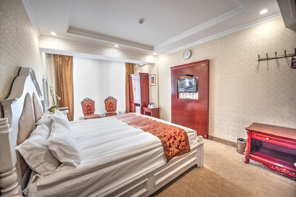 Royal House Hotel 2