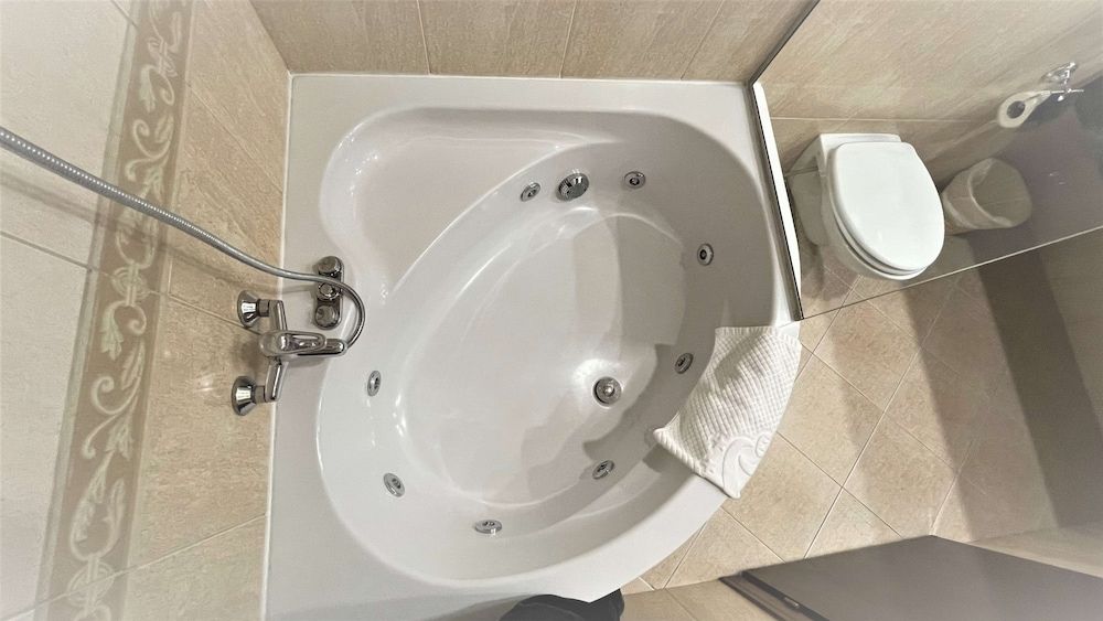 Adriatik Hotel, BW Premier Collection Comfort Room, 2 Twin Beds, Balcony, Partial Sea View 12