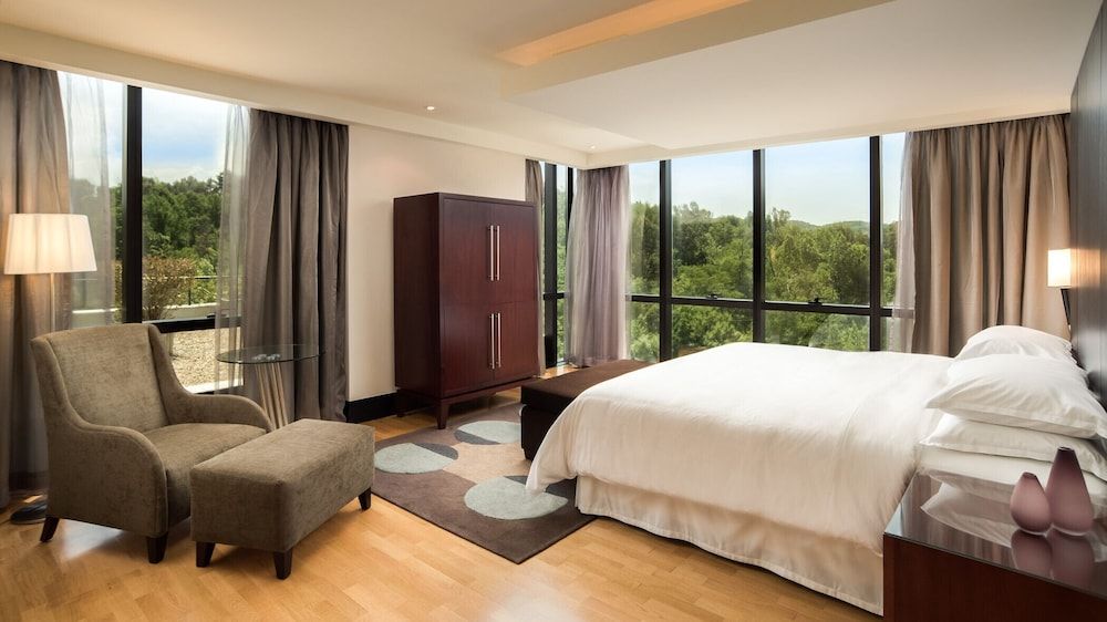 Mak Albania Hotel Deluxe Double or Twin Room 3