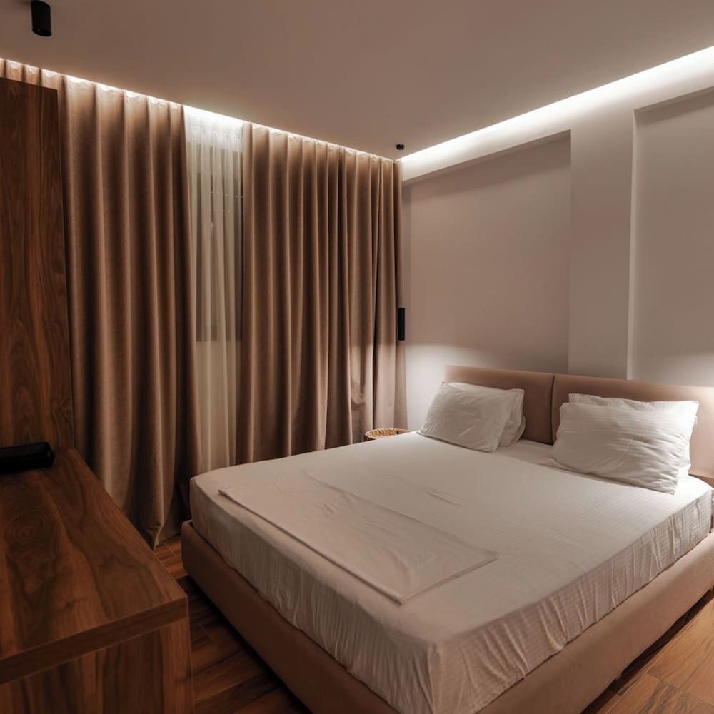 Hotel Havana Economy Double Room 11