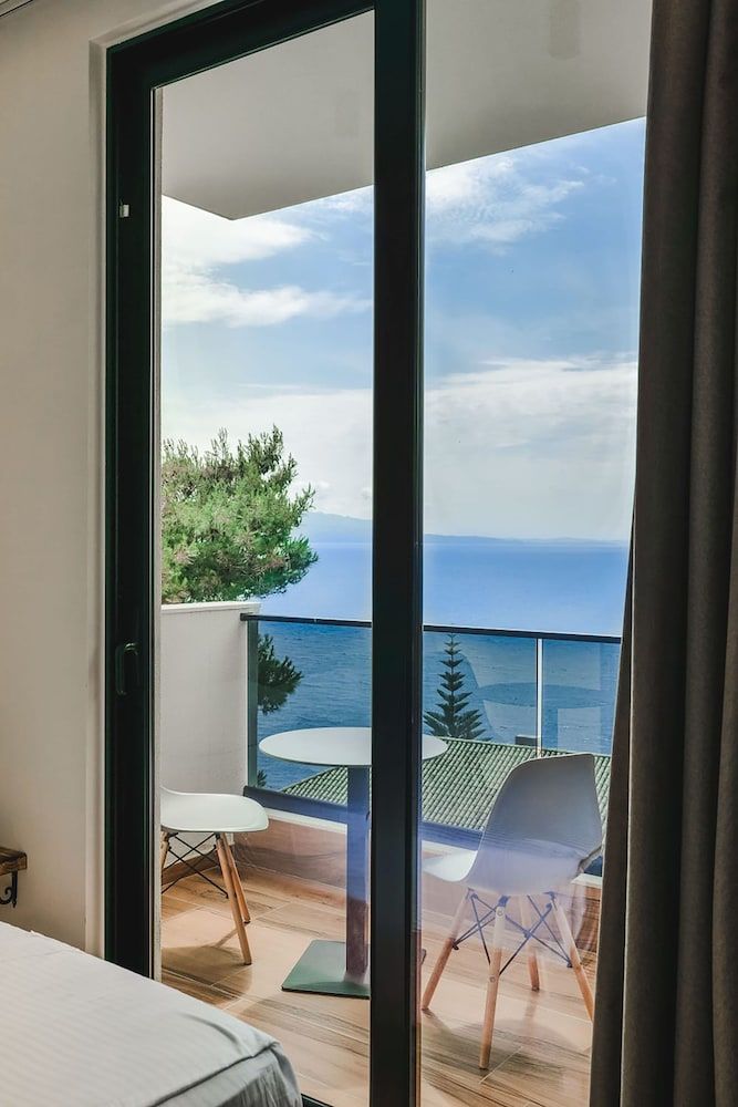 Hotel Havana Double Room, Sea View 16