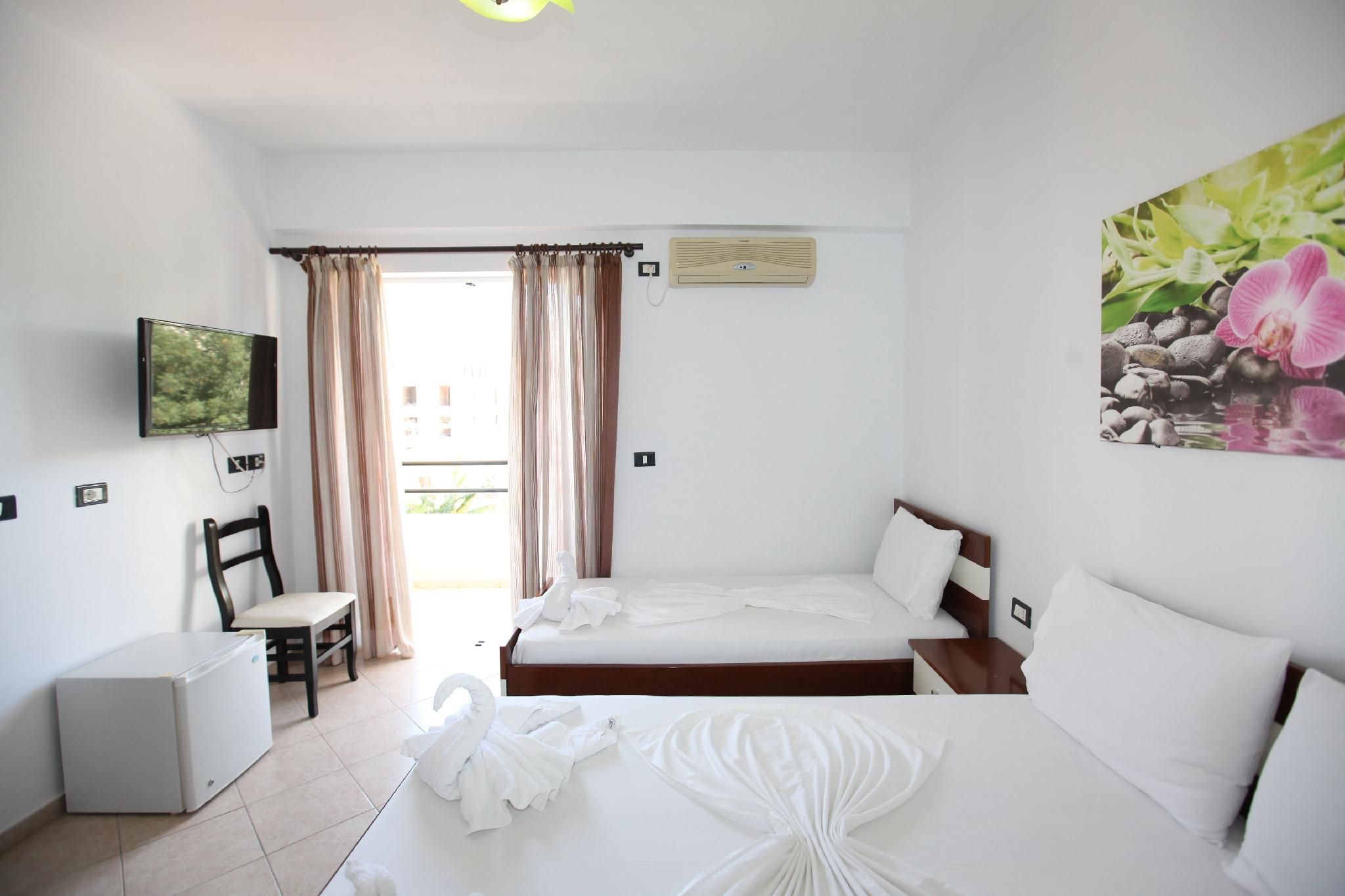 Triple Room with Sea View