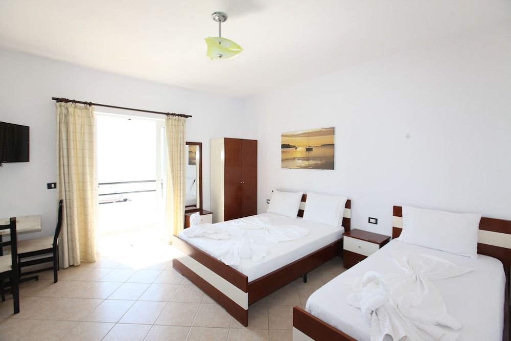 Hotel Real Quadruple Room, Sea View 6