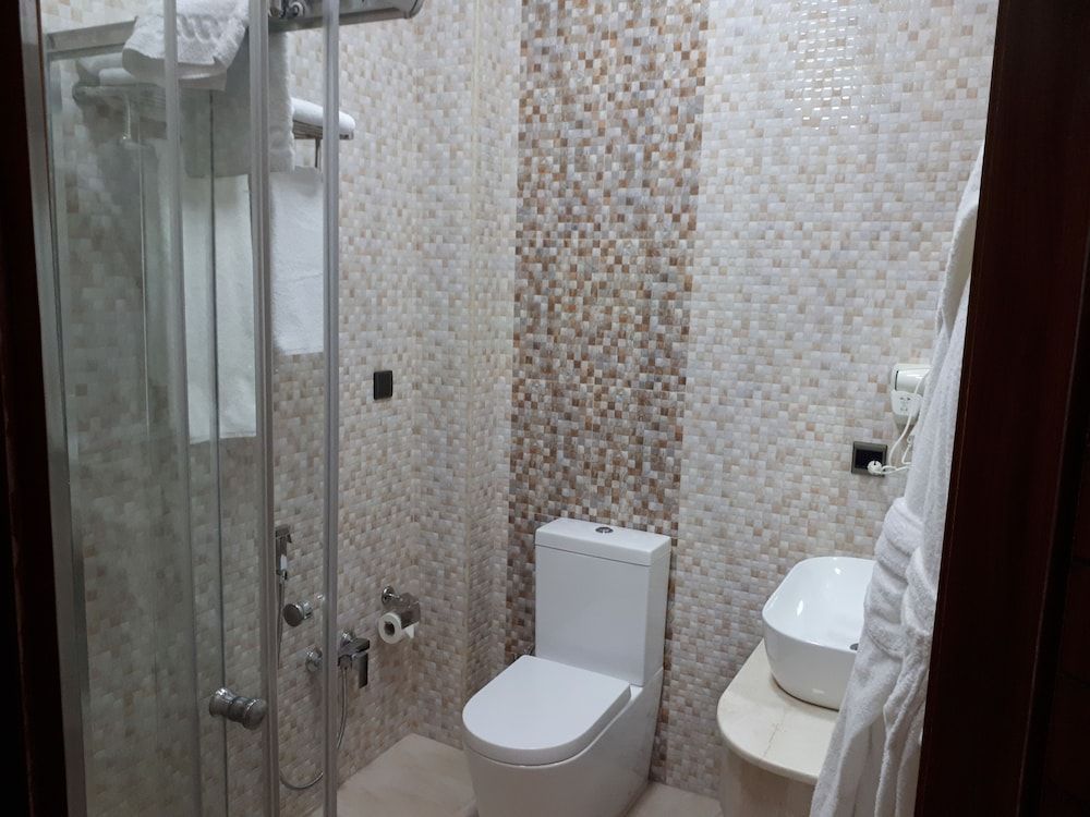 undefined Marine Inn Hotel Baku 9