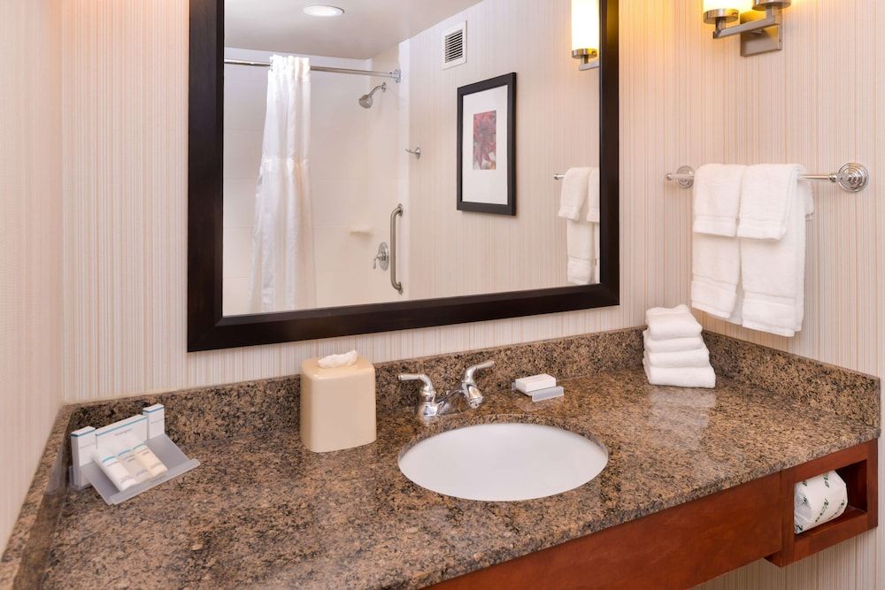 Junior Suite, One King Bed
