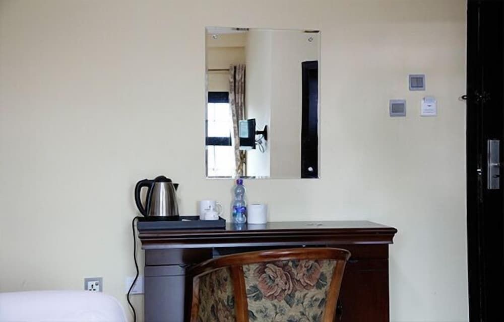 Afropolitan Hotel Standard Room, 1 Queen Bed 5