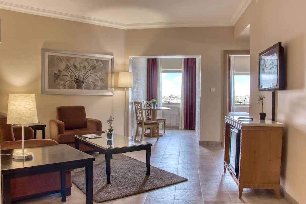 undefined Geneva Hotel Amman 9