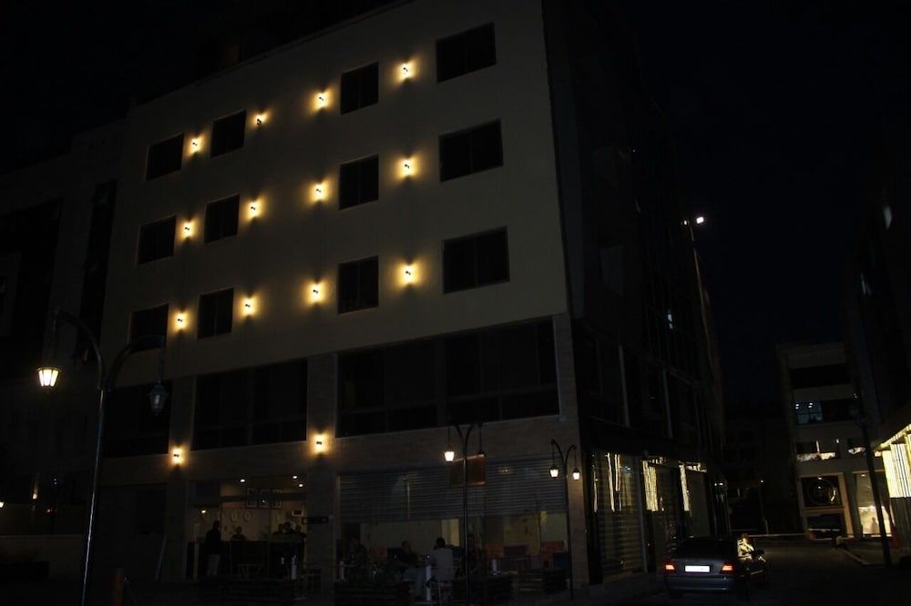 undefined Jewheret Alswefiah hotel suites 6