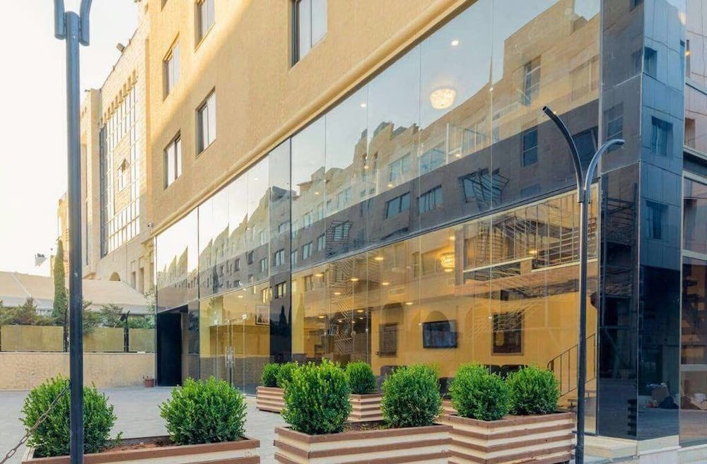 undefined Jewheret Alswefiah hotel suites 7