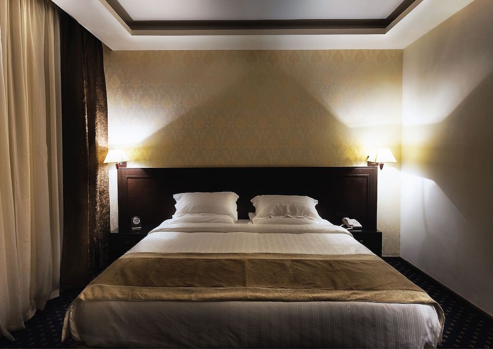 Seven Roses Hotel Standard Double or Twin Room 2