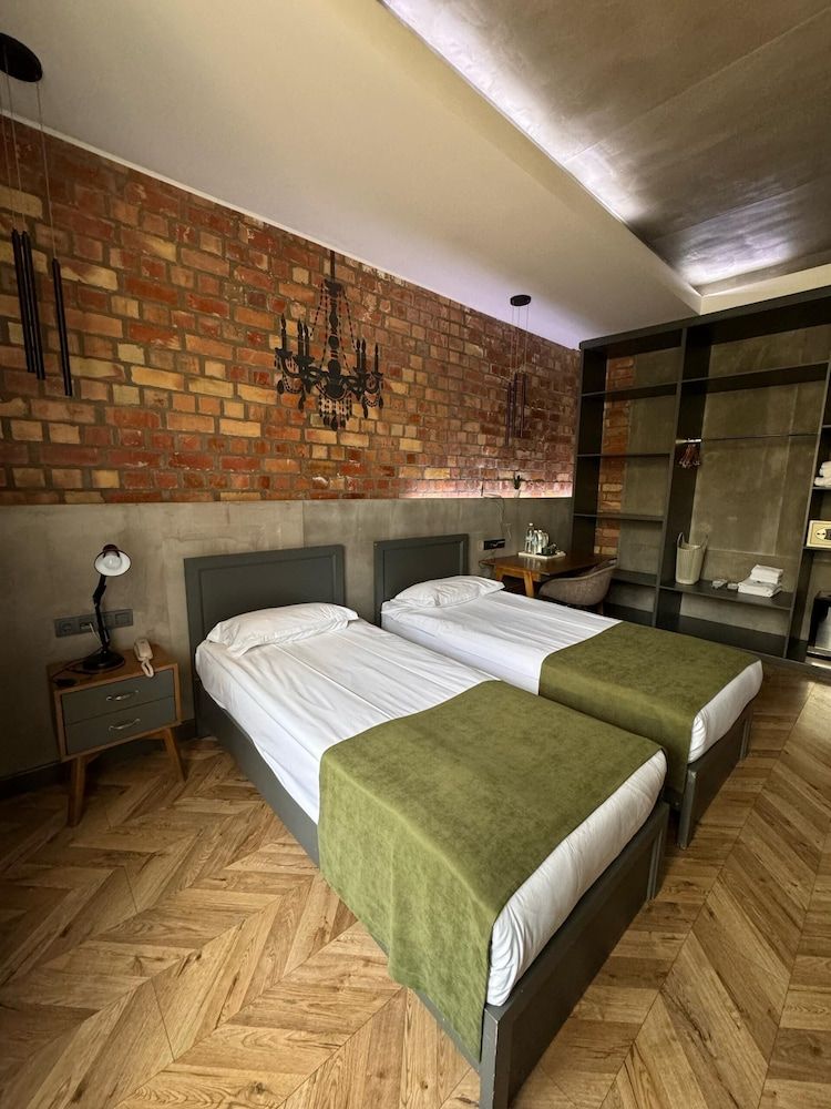 Bugu Hotel Design Twin Room 13