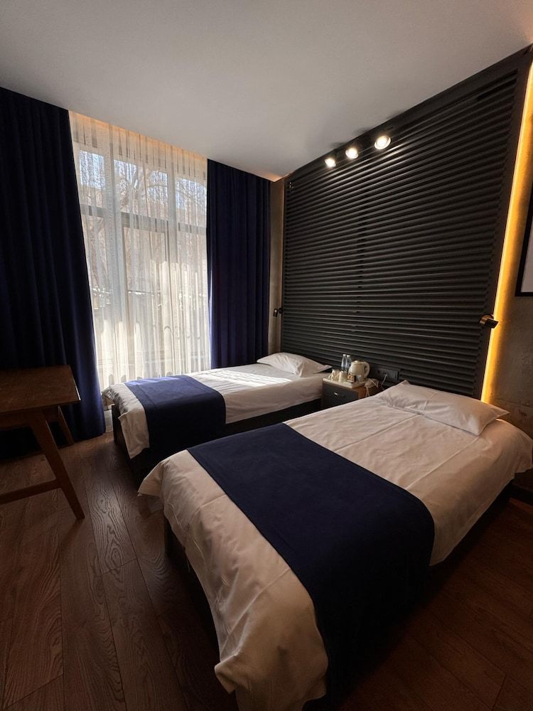 Bugu Hotel Design Twin Room 26