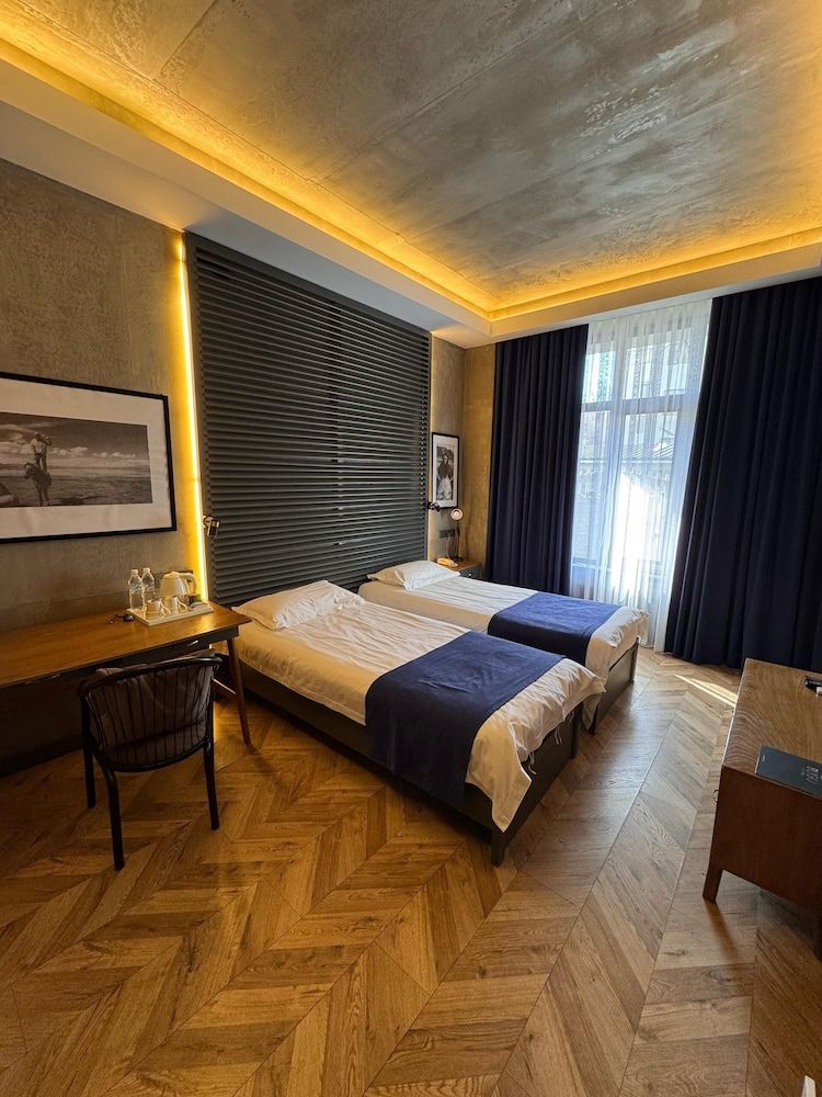 Bugu Hotel Design Twin Room 4