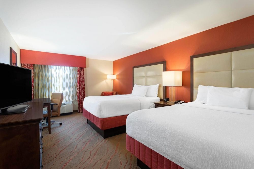 Room, 2 Queen Beds, Non Smoking, Patio