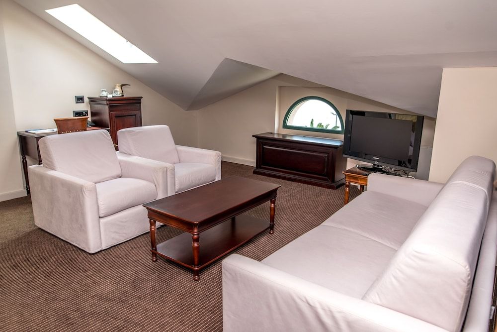 Hotel Astoria Tivat Junior Suite, 1 Bedroom, Bay View 6