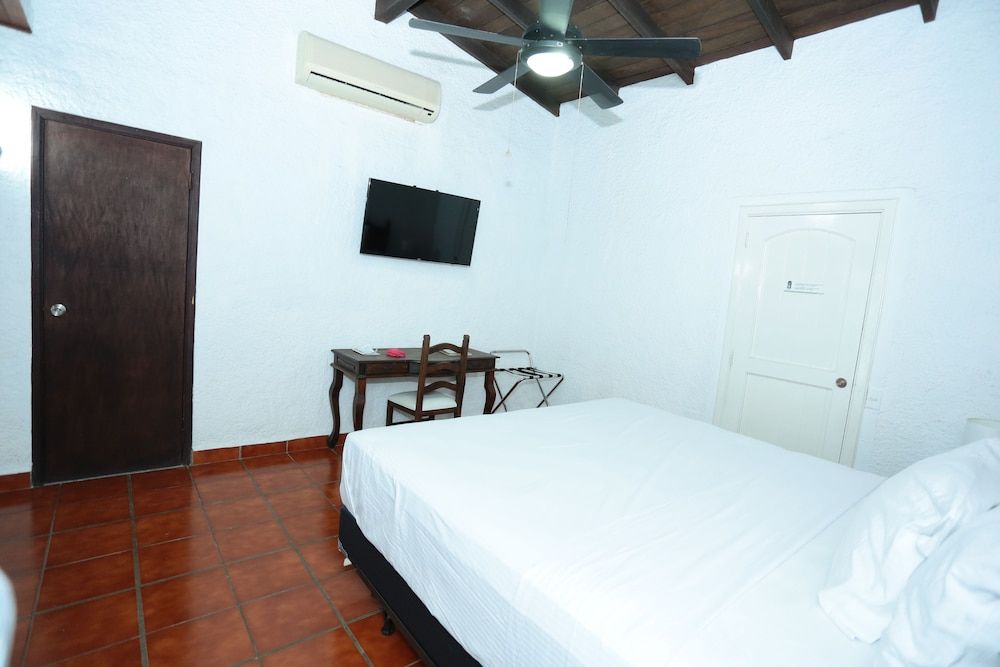Junior Suite, Kitchenette (8)