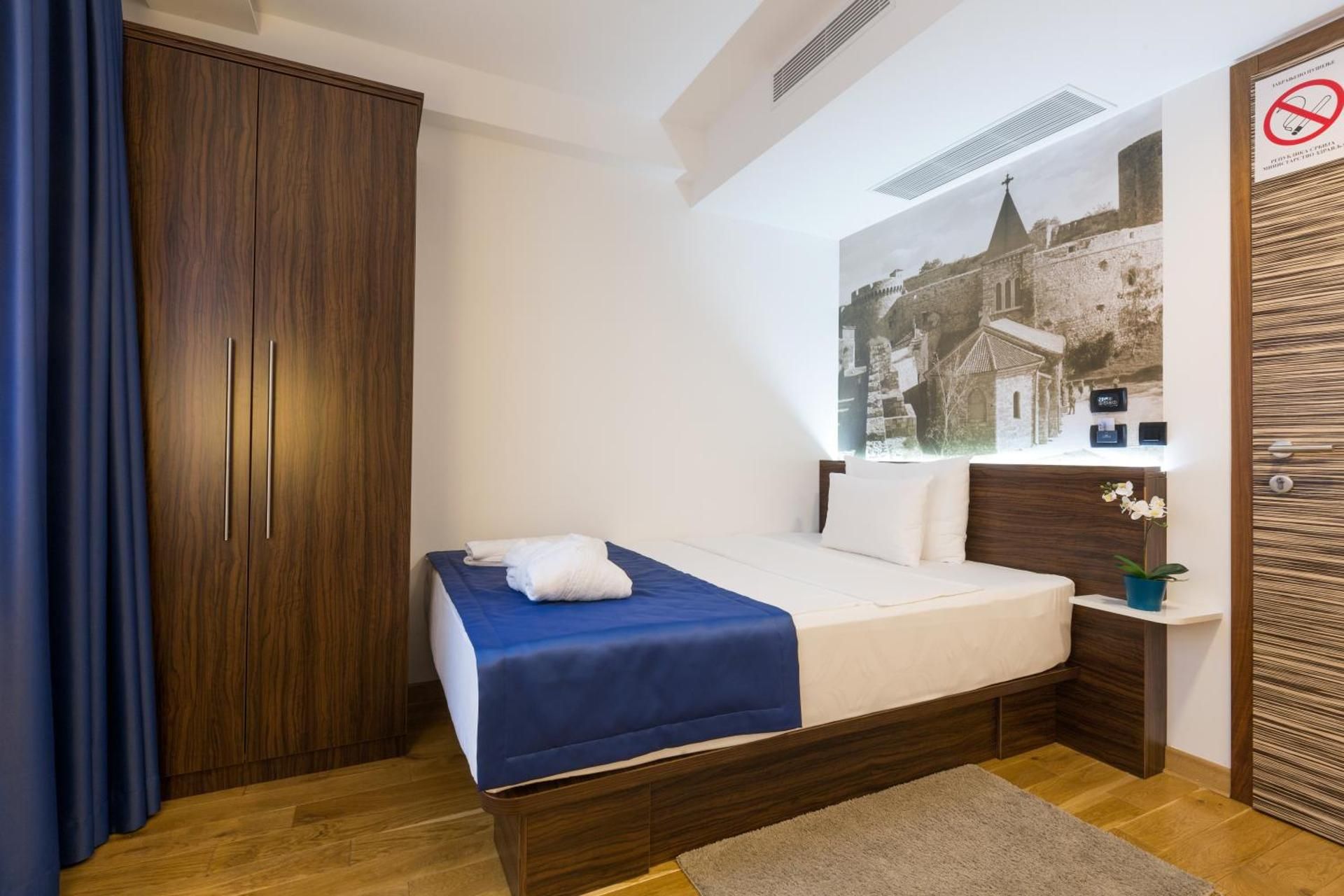 Single Room - Disability Access