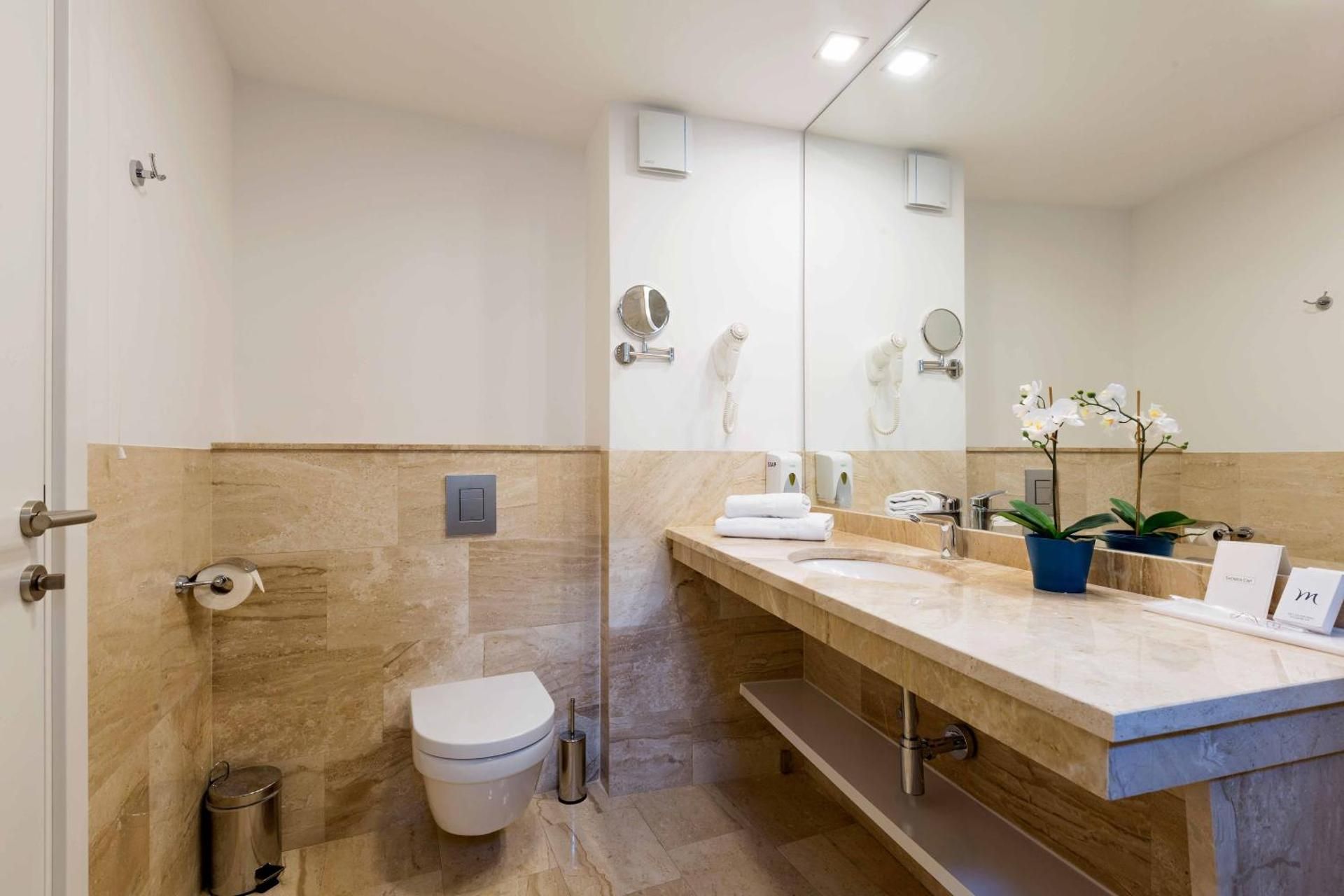 Abba Hotel Single Room 2