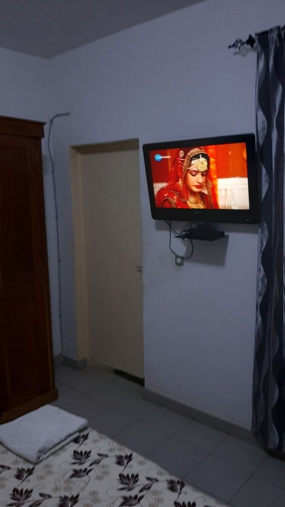 Aziz Residence Double Room 17