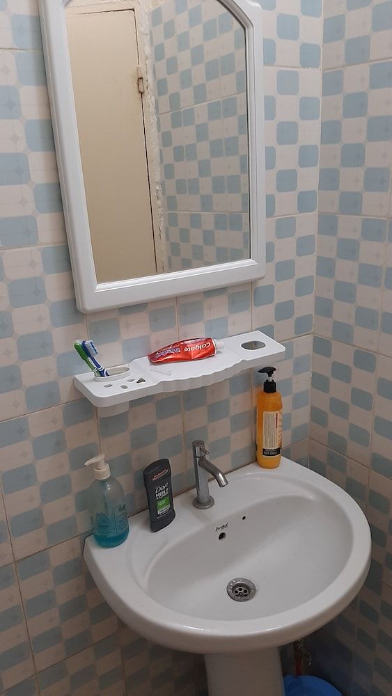 Aziz Residence Double Room 11