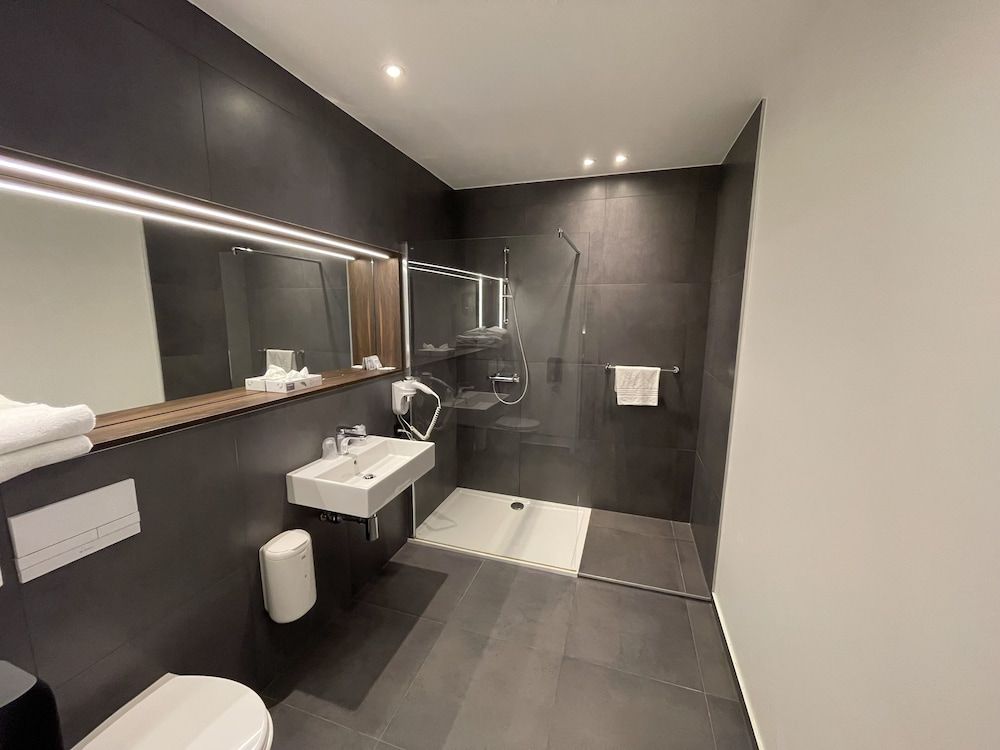 Hotel Elisabeth Olive Tree View Room 7