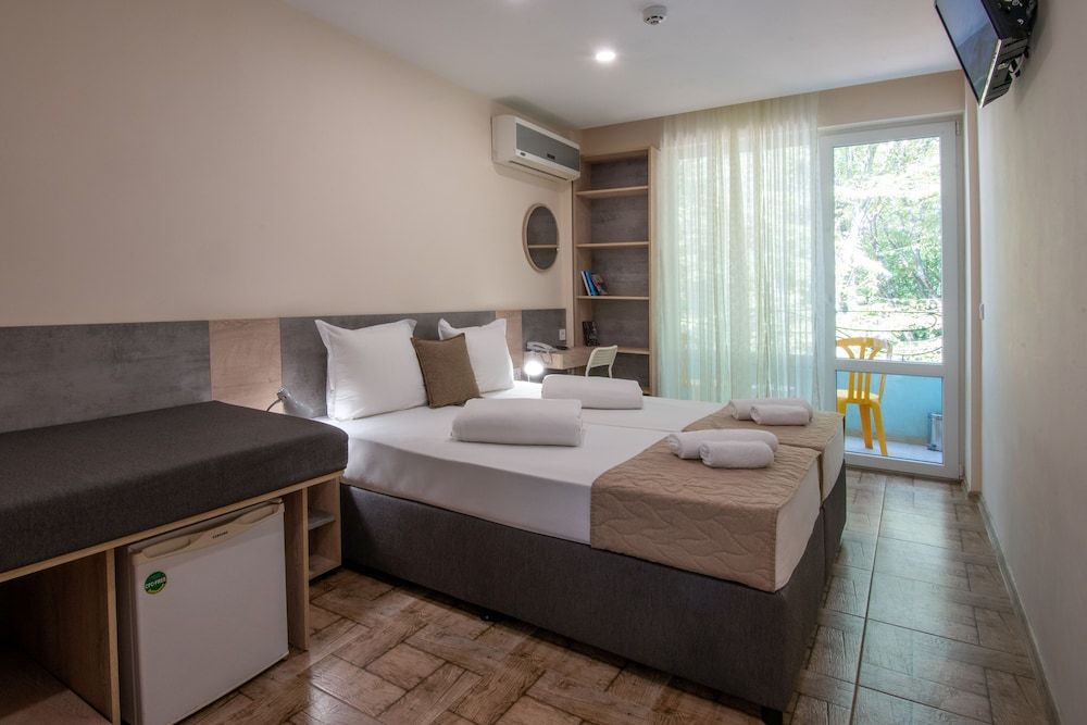 Luxury Suite, Terrace