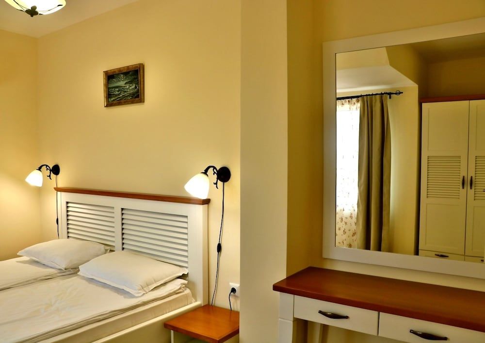Apartment, 3 Bedrooms, Sea View