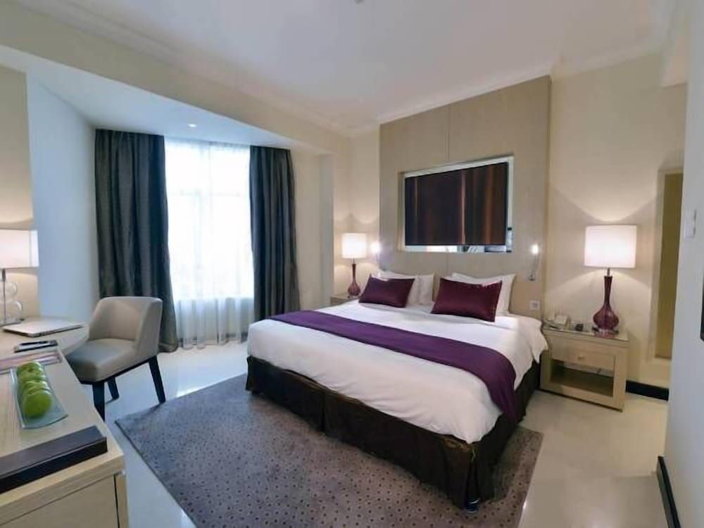 undefined Gulf Executive Residence 6