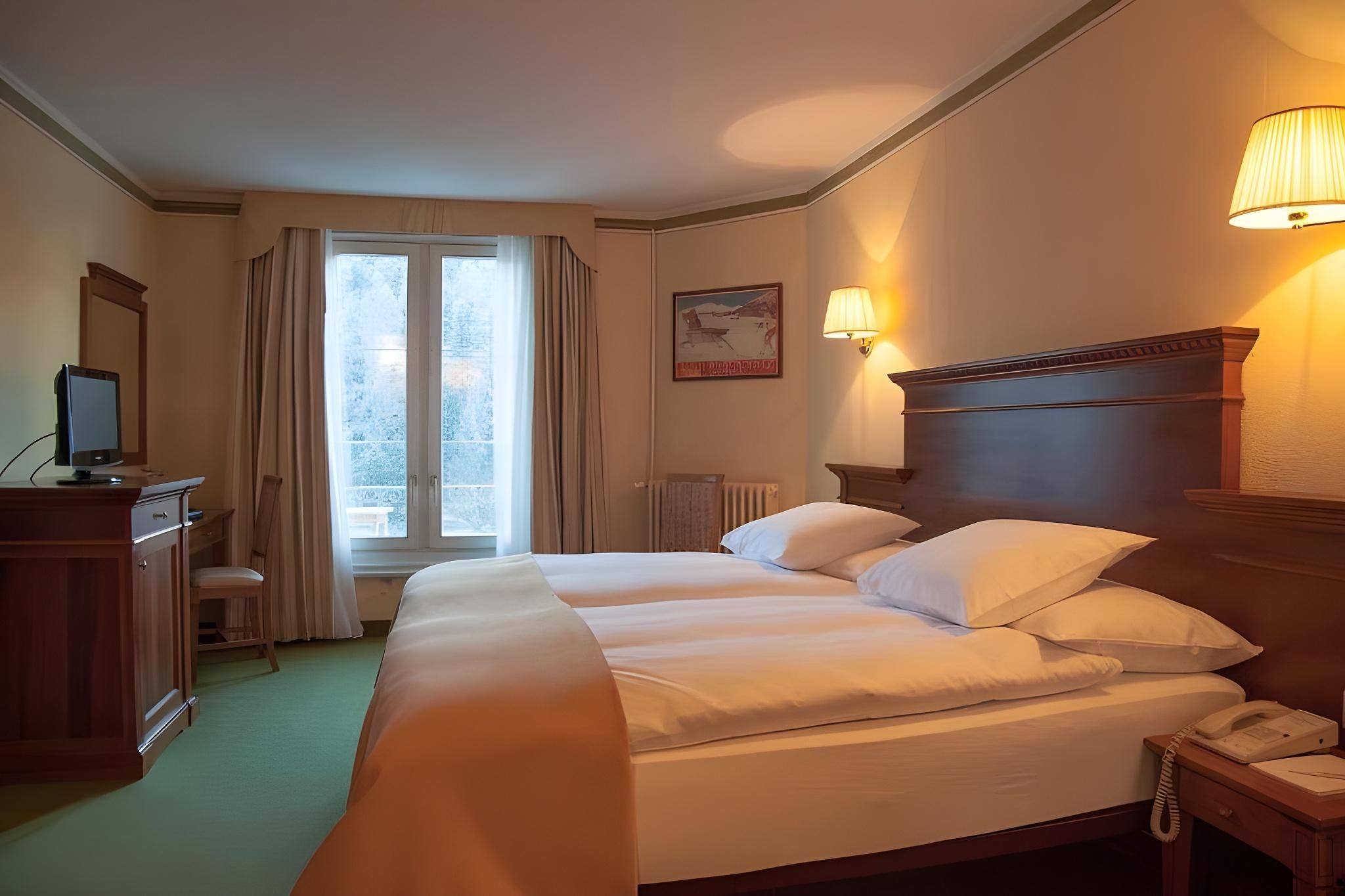 DOUBLE Double Room Economy