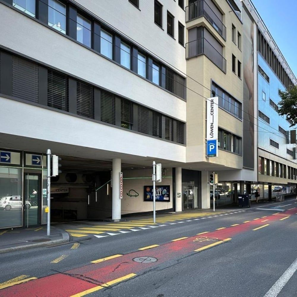 undefined Ambassador Self Check-in Hotel 5