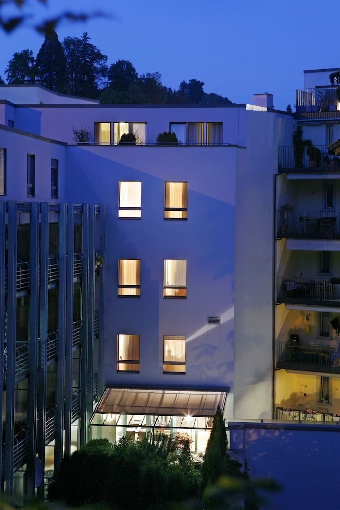 undefined Ambassador Self Check-in Hotel 4