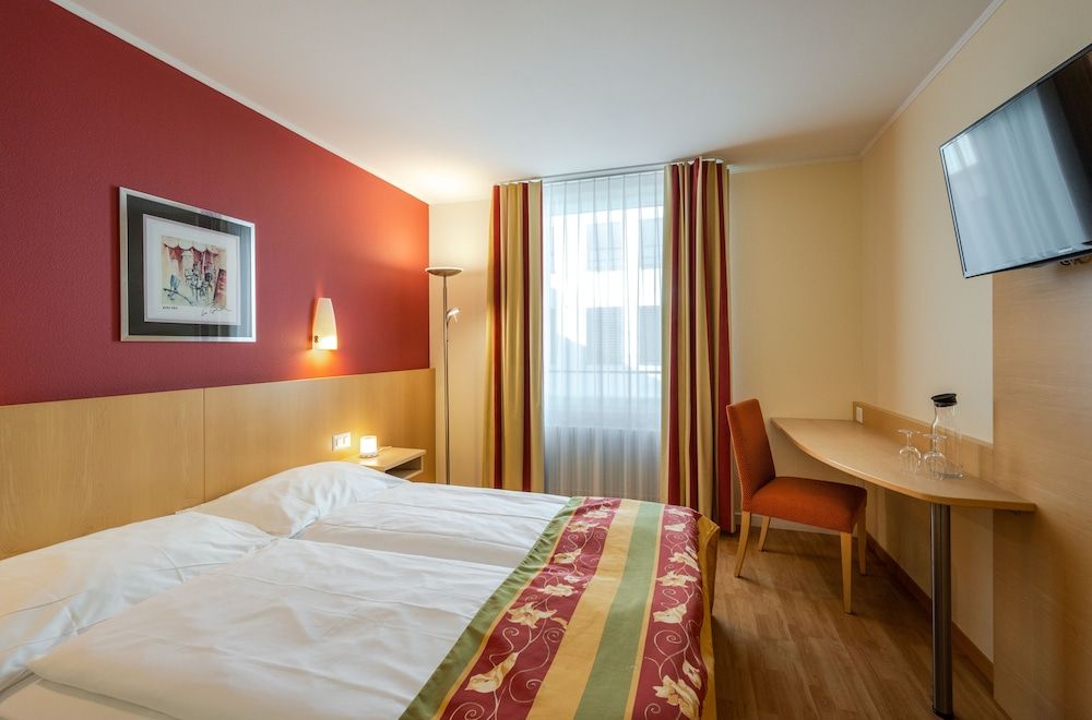 undefined Ambassador Self Check-in Hotel 4