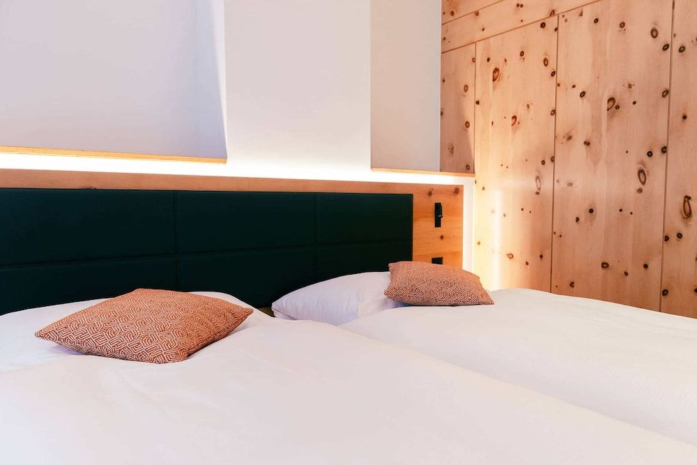 Hotel Laudinella Superior Double Room 3