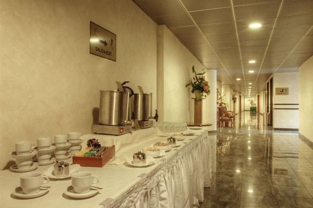 undefined Hotel Diego De Almagro Aeropuerto 7