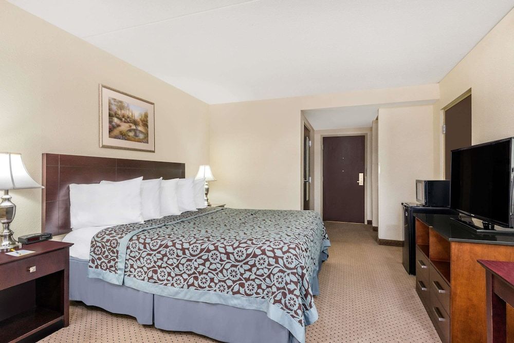 Room, 1 King Bed, Accessible, Non Smoking