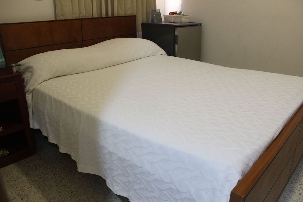 Hotel Monterrey Standard Room 2