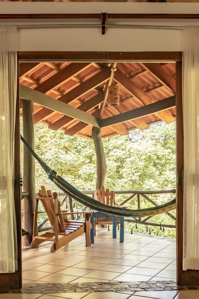 Cabinas Las Olas Superior Cottage, 1 Bedroom, Private Bathroom, Courtyard View 3