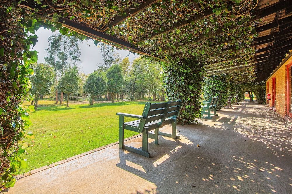 undefined Airport Bird & Game Lodge 7